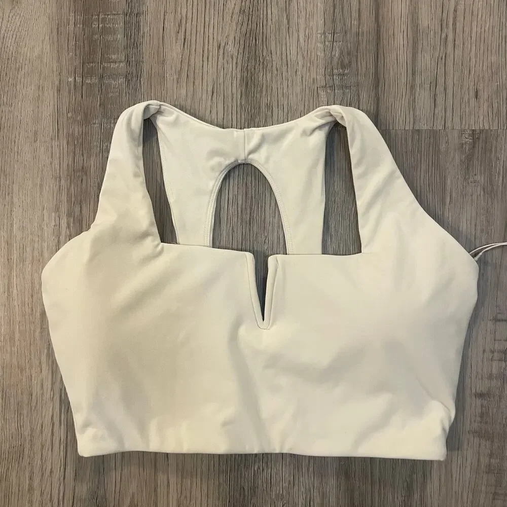 NWT $46 BuffBunny Buff Bunny Nubre Notch Sports Bra in Oat Milk (Cream) Sz L - Picture 10 of 16